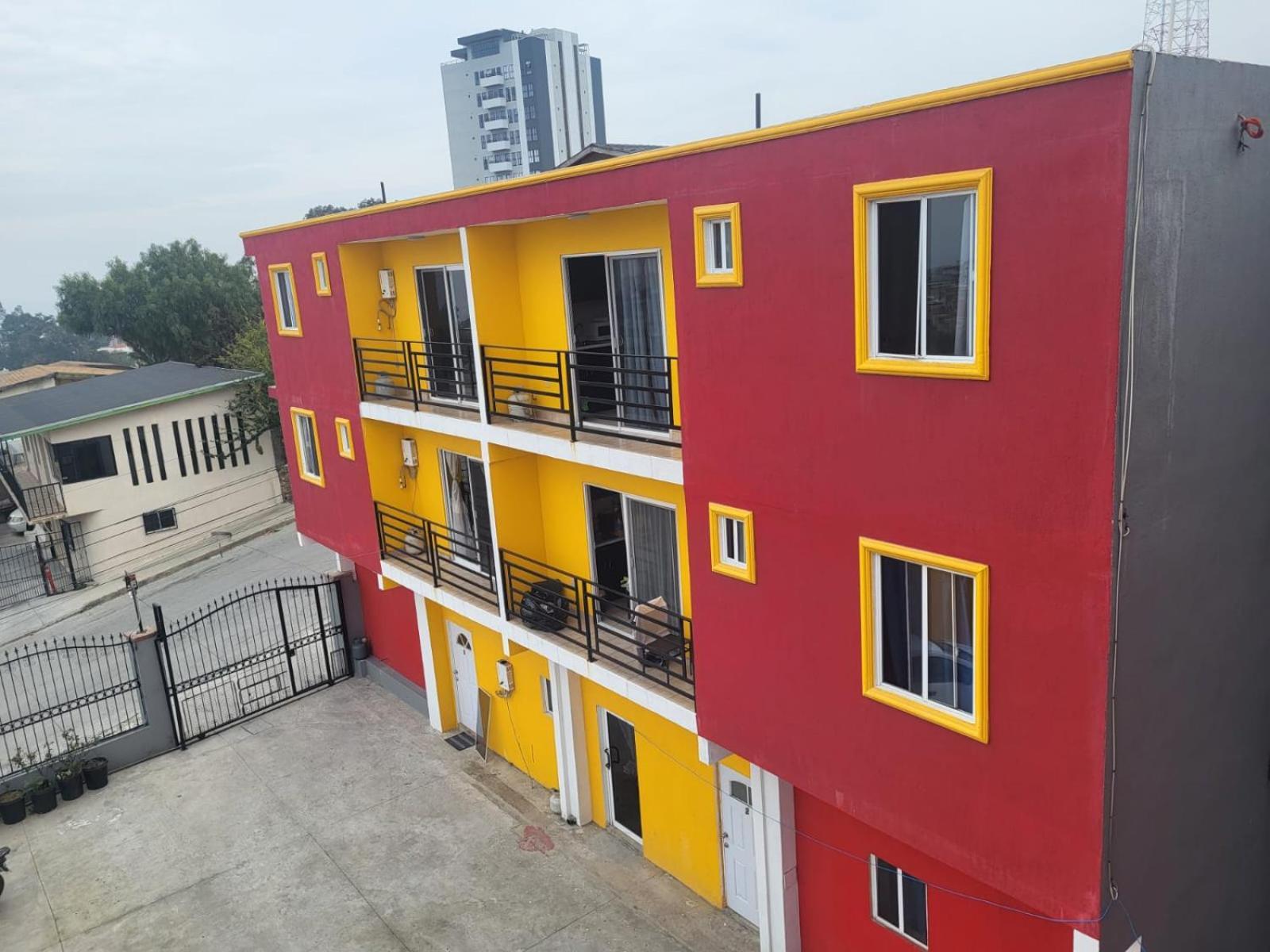 Departamentos Velasco Тихуана Экстерьер фото
